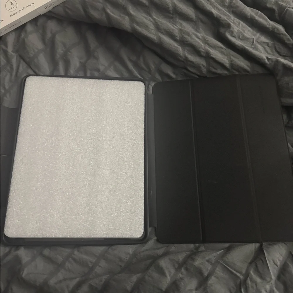 iPad Air 13 in Case
